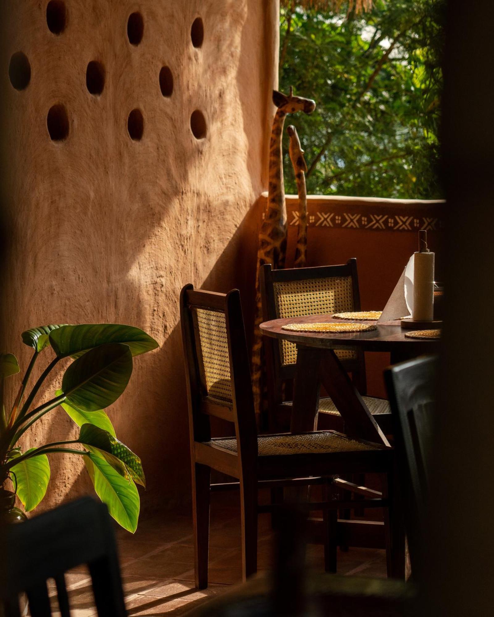 The Mudhouse Marayoor Hotell Munnar Exteriör bild
