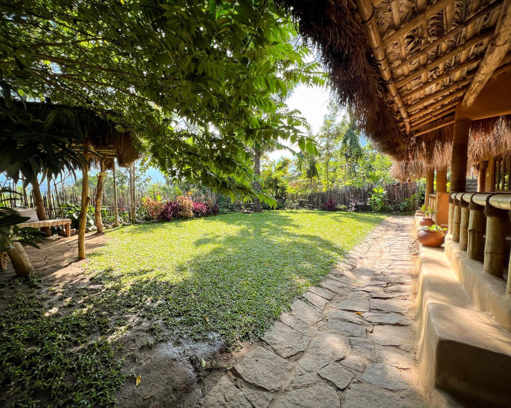 The Mudhouse Marayoor Hotell Munnar Exteriör bild