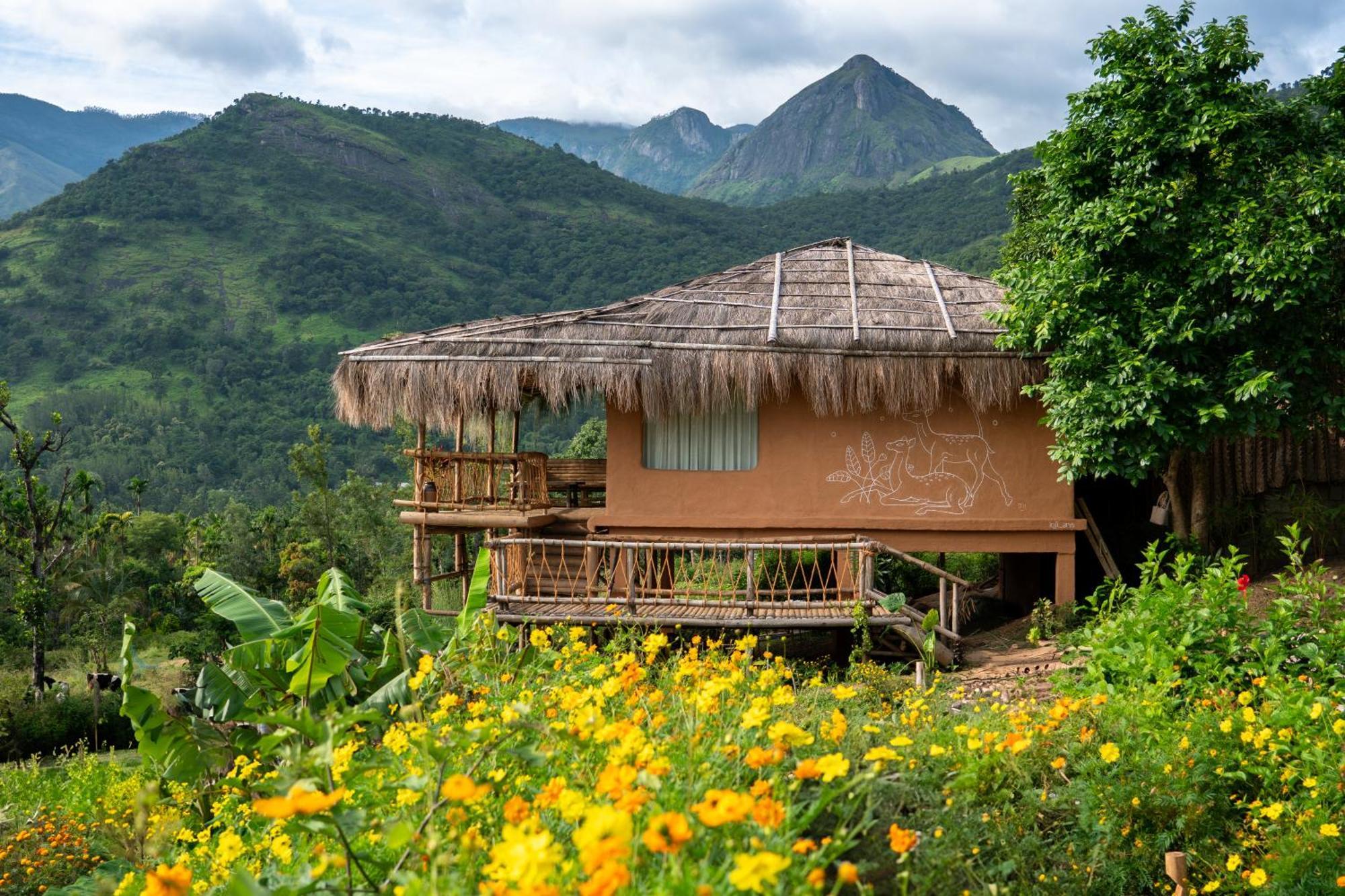 The Mudhouse Marayoor Hotell Munnar Exteriör bild